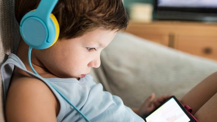 Will We Wake Up to the Big Tech Distraction Crisis?